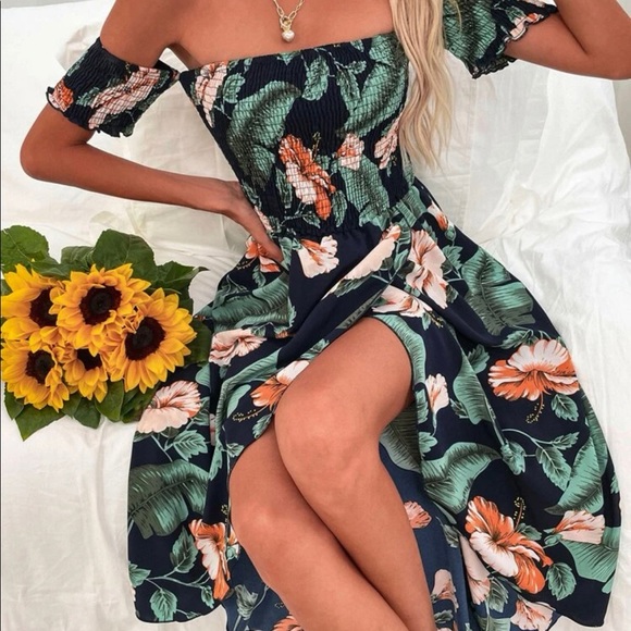 Tropical print gorgeous cold shoulder wrap dress medium green - Picture 2 of 3